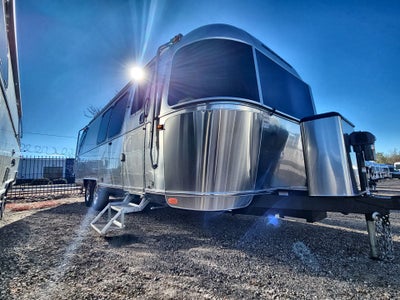 2026 Airstream 28RBQ Base