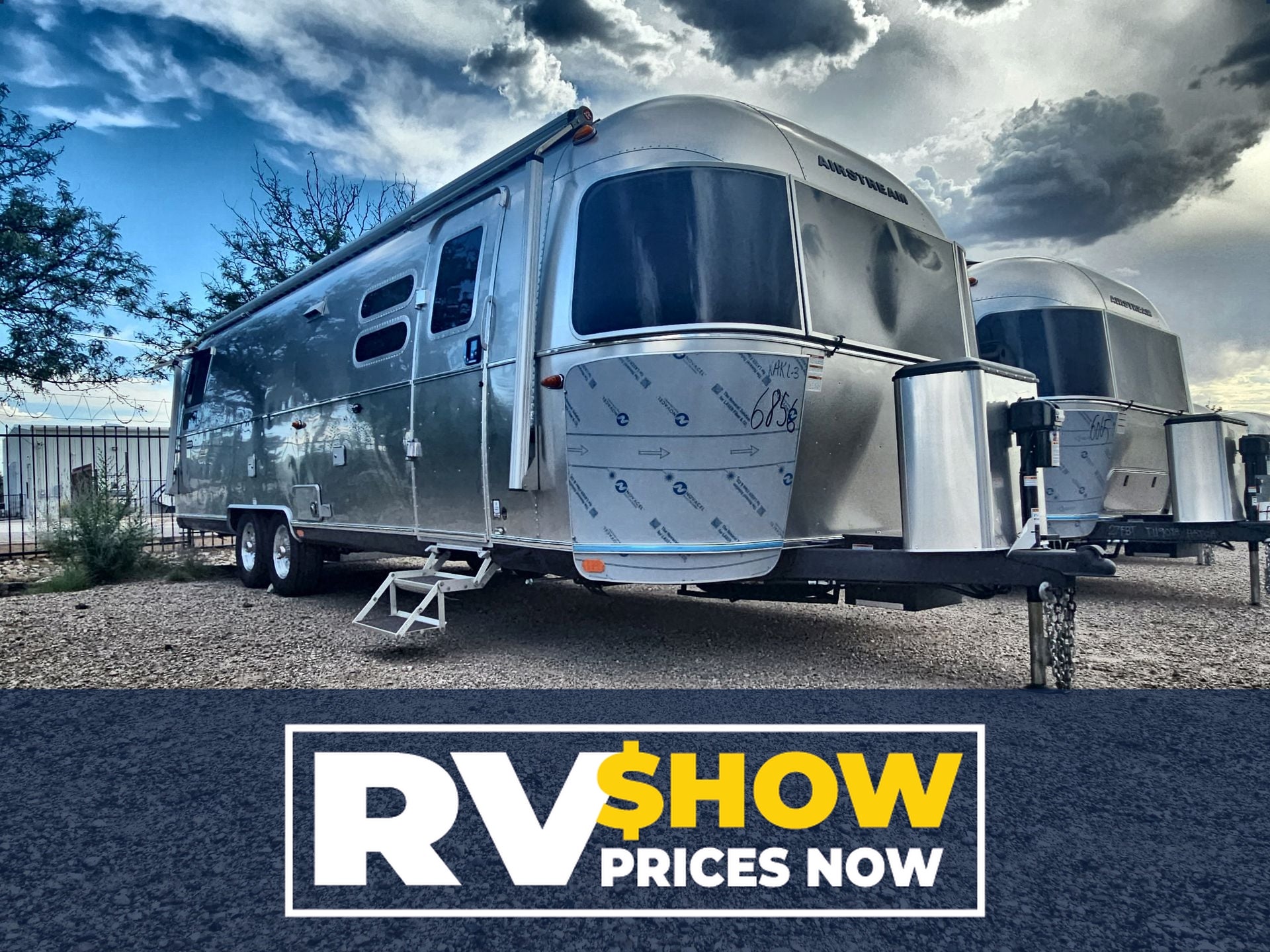 2025 Airstream 30RBQ Base