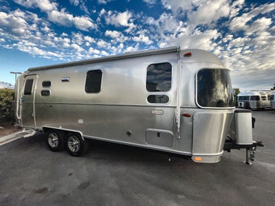 2026 Airstream 25FBQ Base