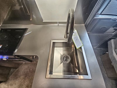 2026 Airstream 25FBT Base