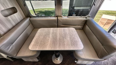 2025 Airstream 23FBT Base
