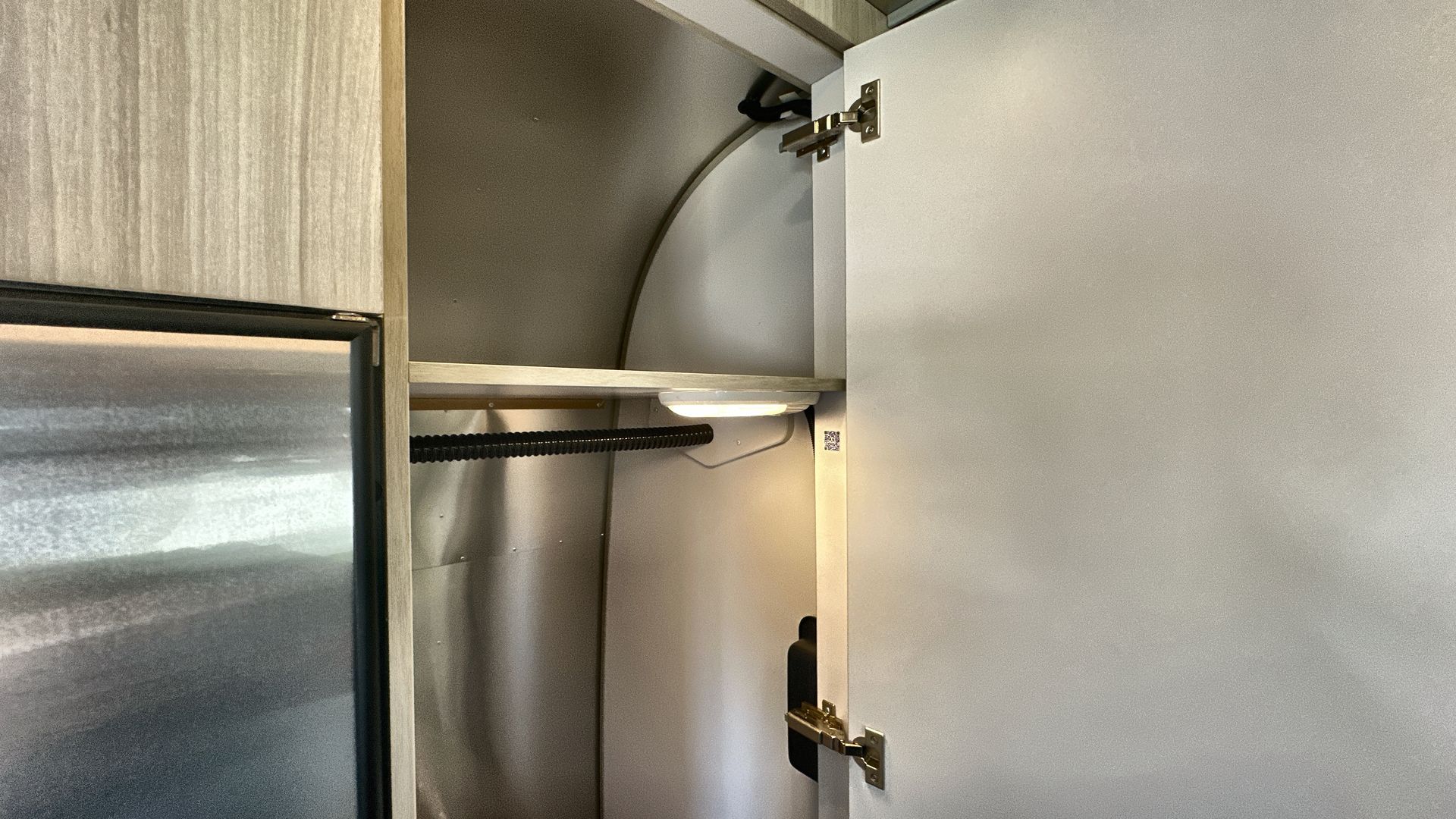 2025 Airstream 23FBT Base