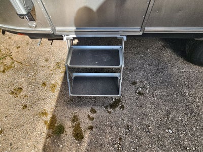 2025 Airstream 27FBT Base