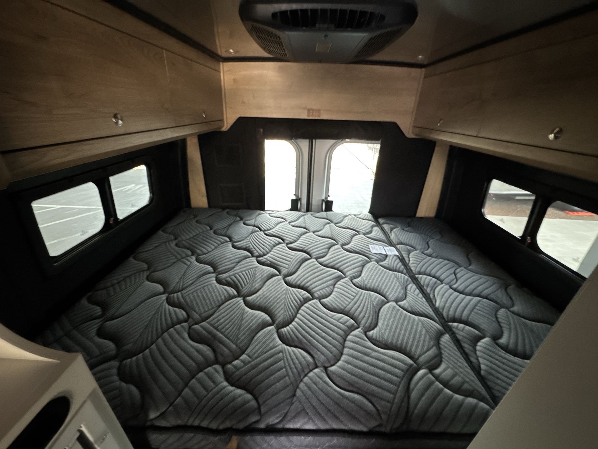 2026 Airstream Rangeline Base