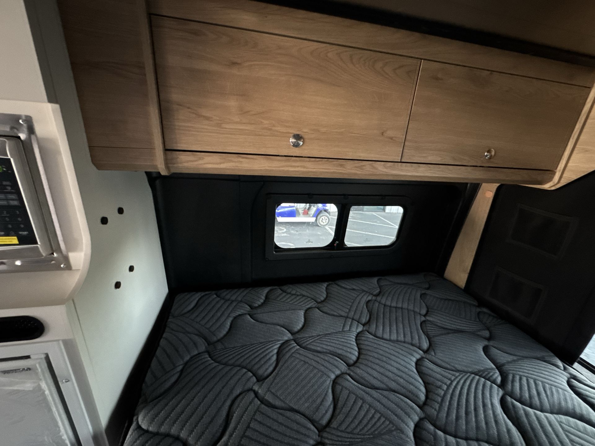 2026 Airstream Rangeline Base