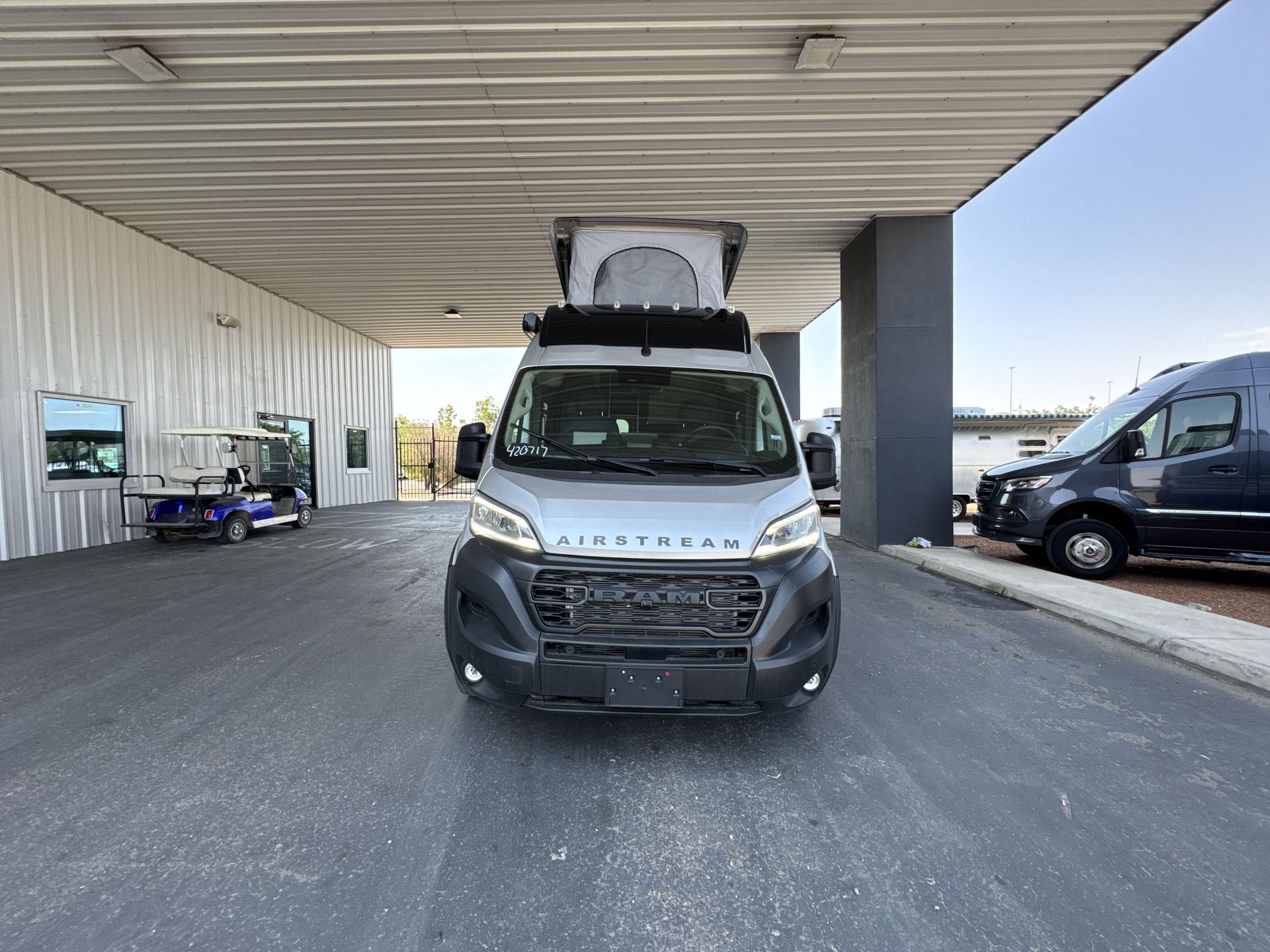 2026 Airstream Rangeline Base