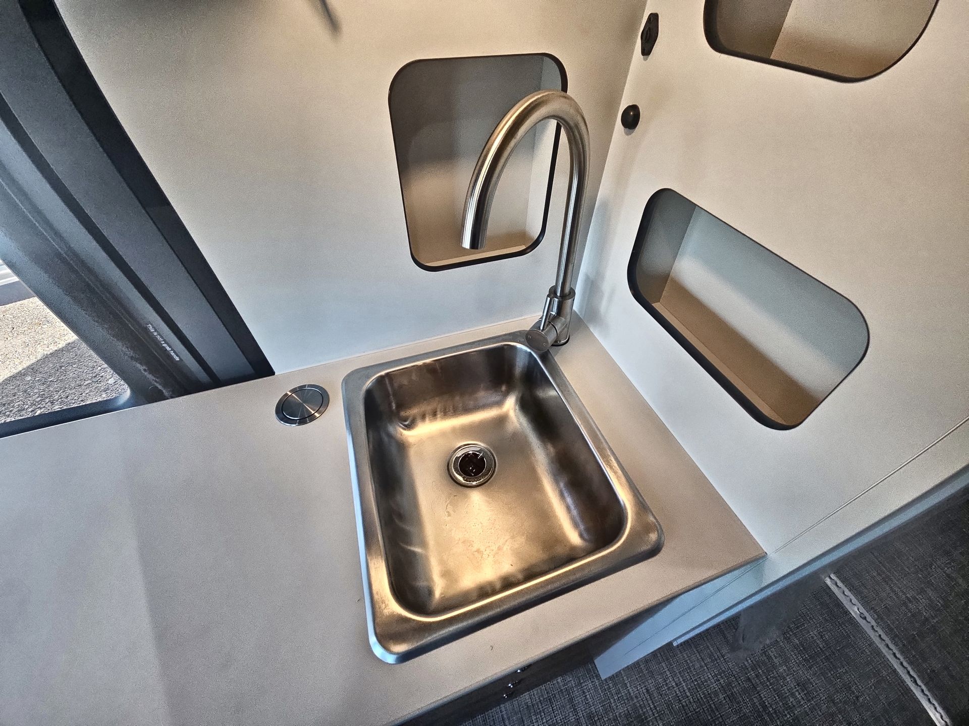 2026 Airstream Rangeline Base