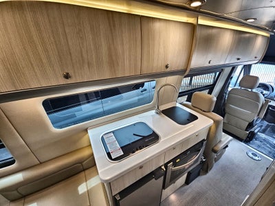 2025 Airstream 24GL Base