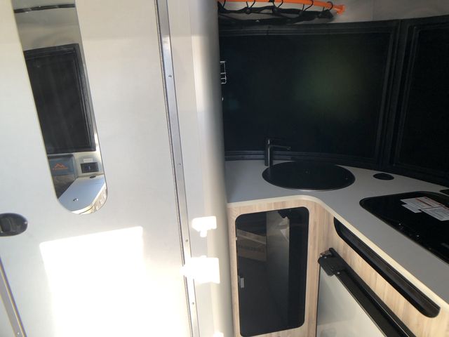 2026 Airstream 16X Base