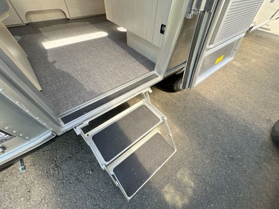 2025 Airstream 25FBT Base