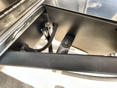 2026 Airstream 27FBQ Base