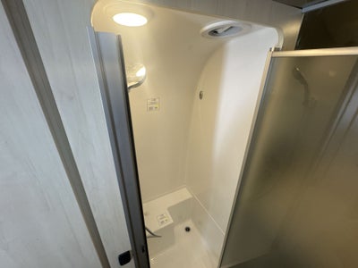 2025 Airstream 27FBQ Base