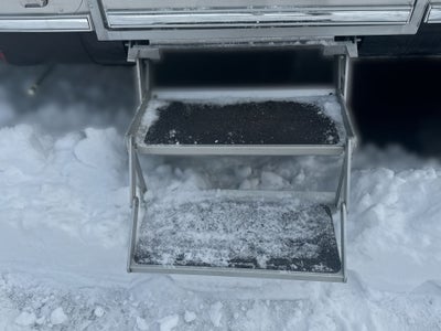 2025 Airstream 27FBQ Base