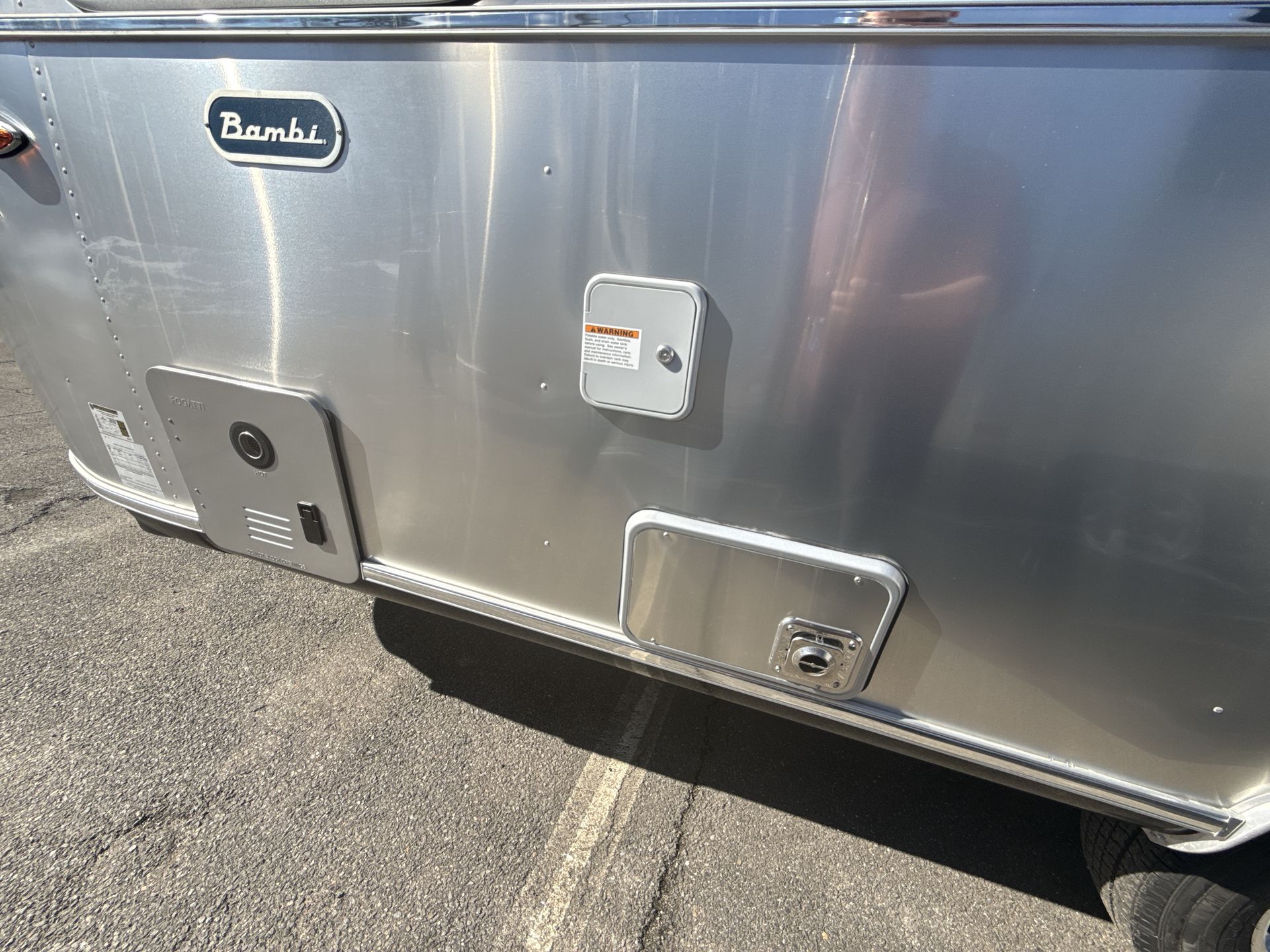 2026 Airstream 22FB Base