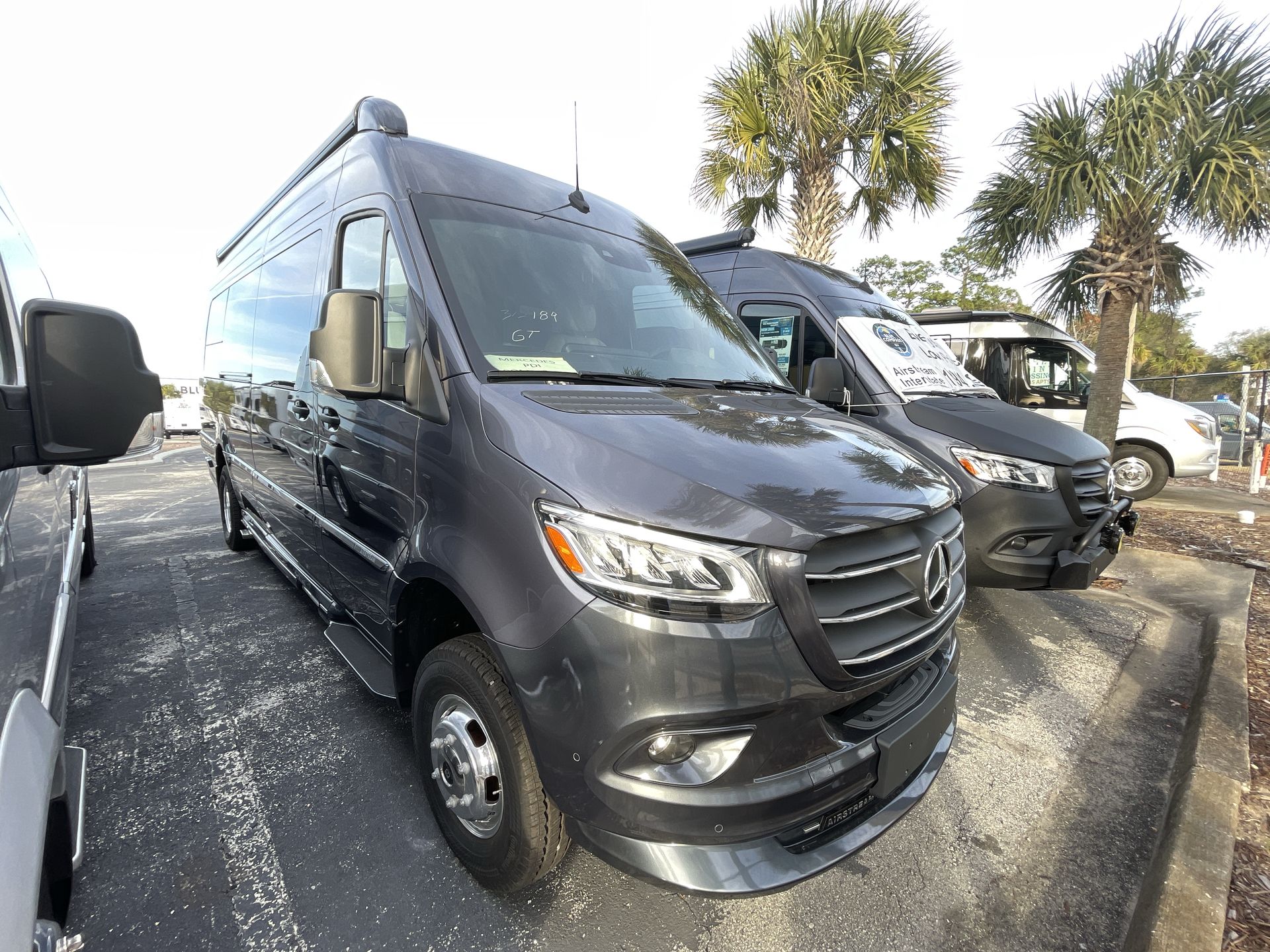 2025 Airstream 24GT Base