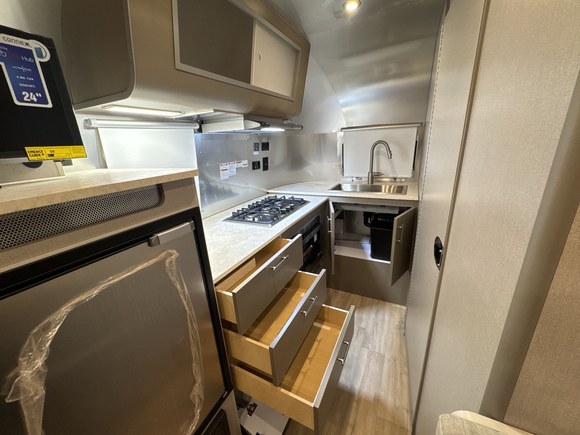 2026 Airstream 20FB Base