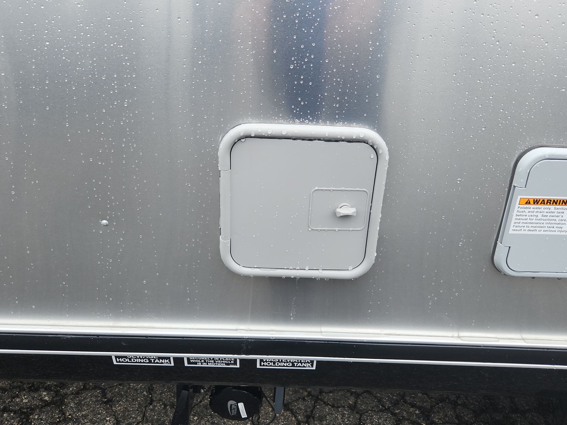 2025 Airstream 25FBT Base