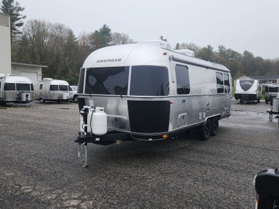 2025 Airstream 25FBT Base