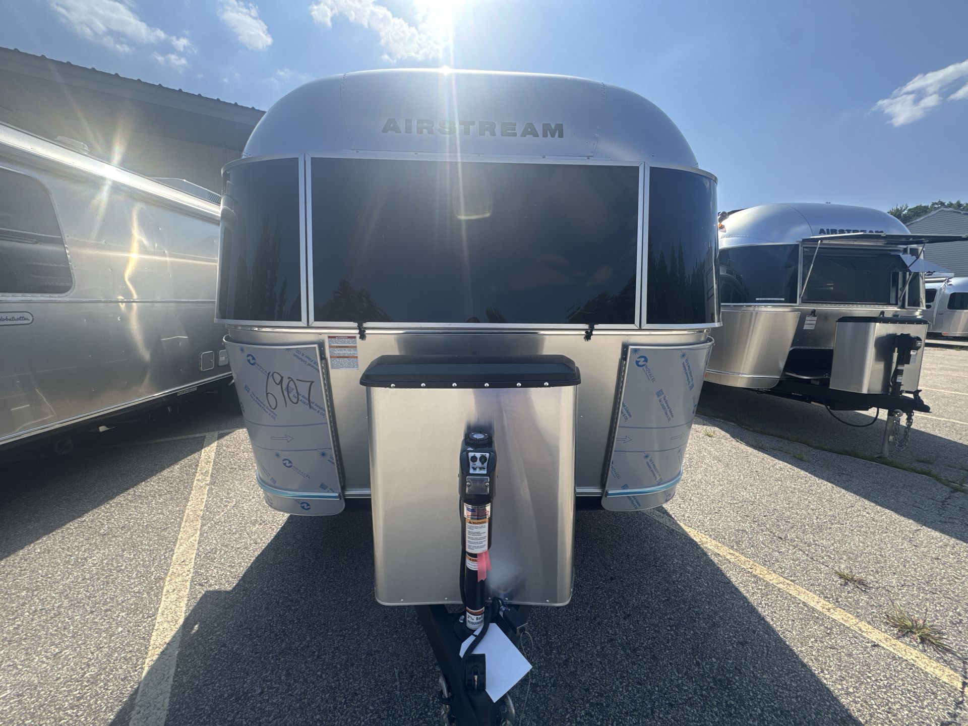 2025 Airstream 30RBQ Base
