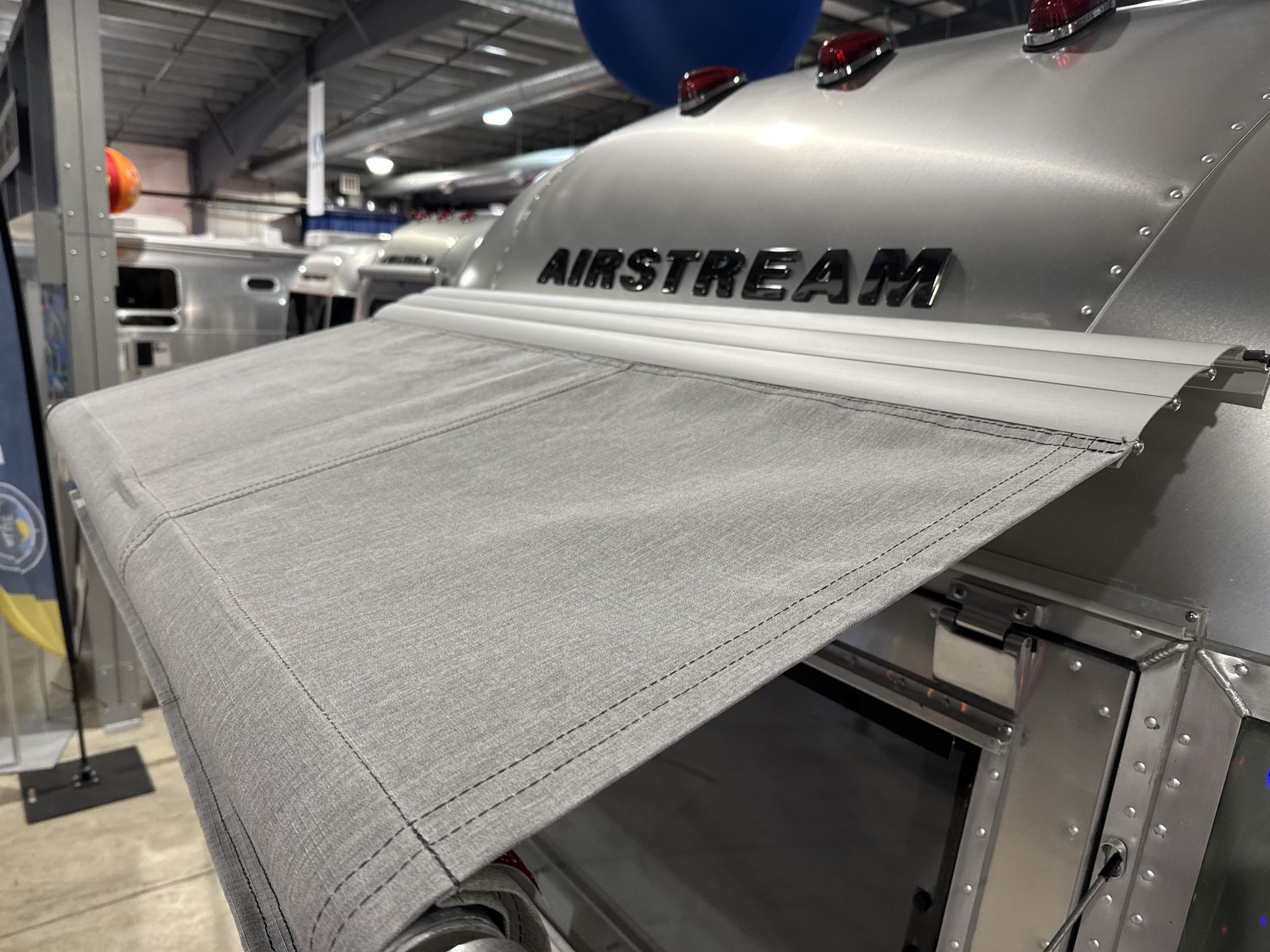 2026 Airstream 27FBT Base