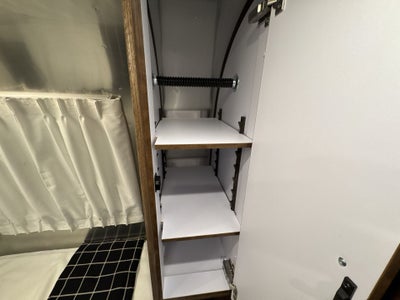 2026 Airstream 27FBT Base