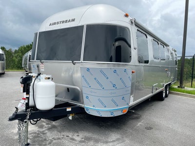 2025 Airstream 30FBBQ Base