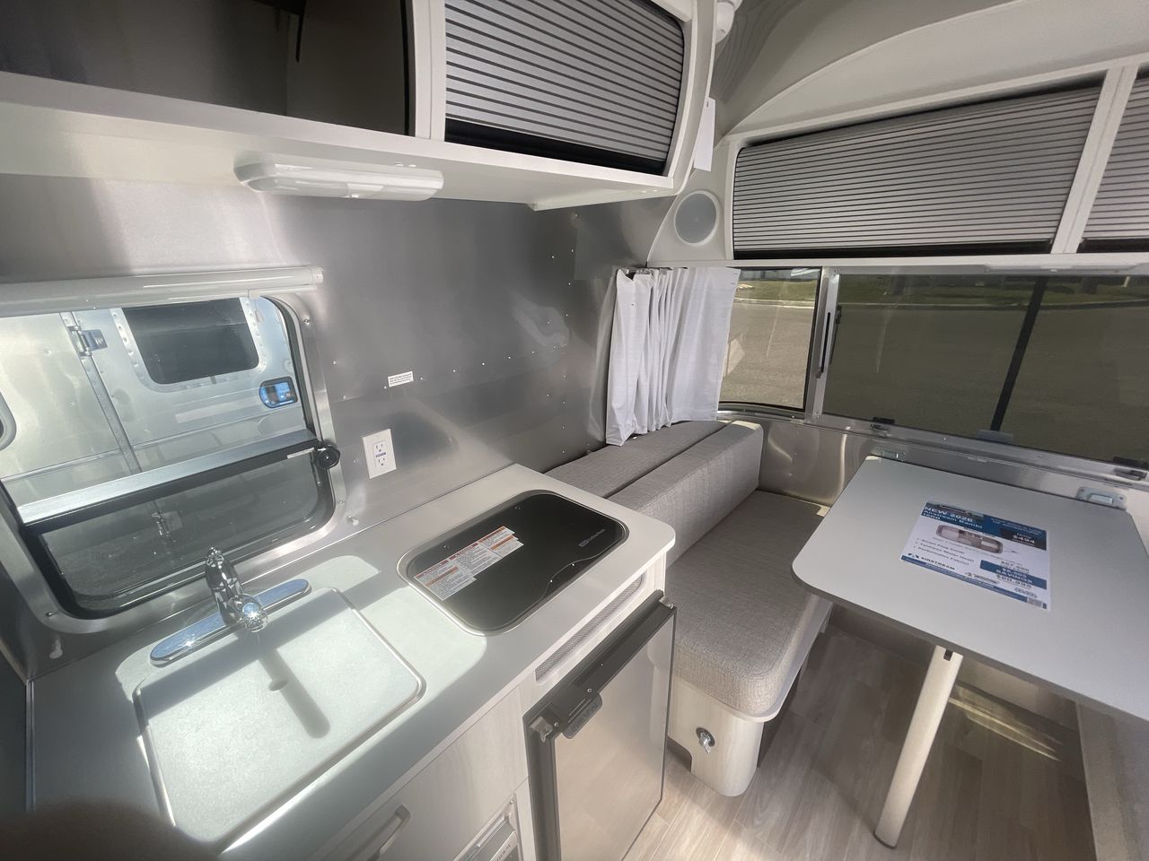 2026 Airstream 16RB Base