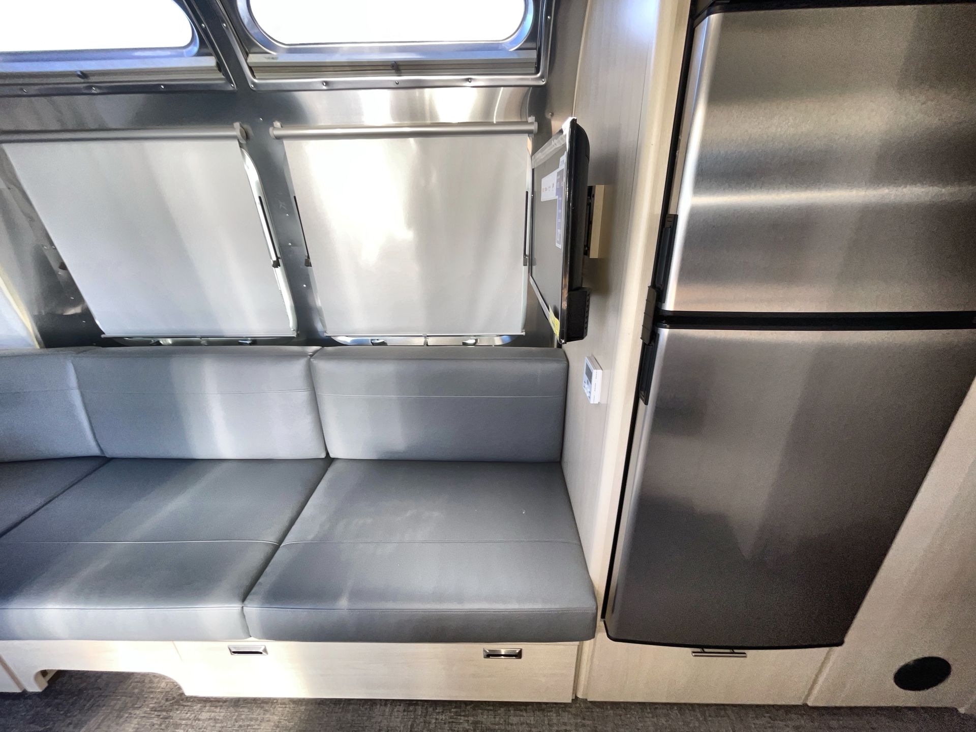 2026 Airstream 23FBT Base