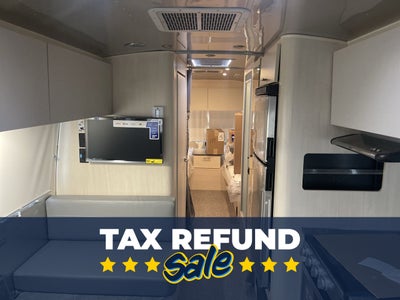 2026 Airstream 28RBT Base