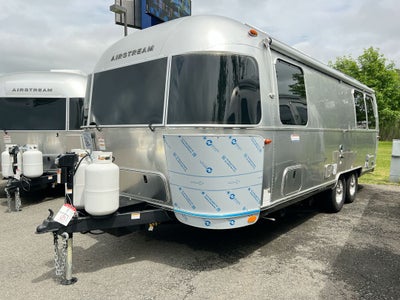 2025 Airstream 25FBT Base