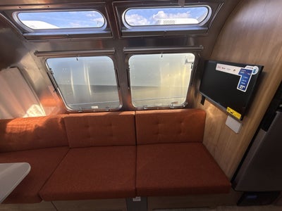 2026 Airstream 25FBT Base