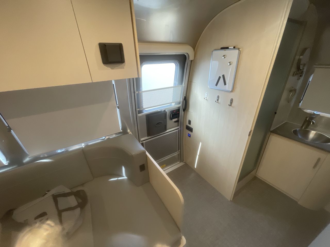 2026 Airstream 23FBT Base
