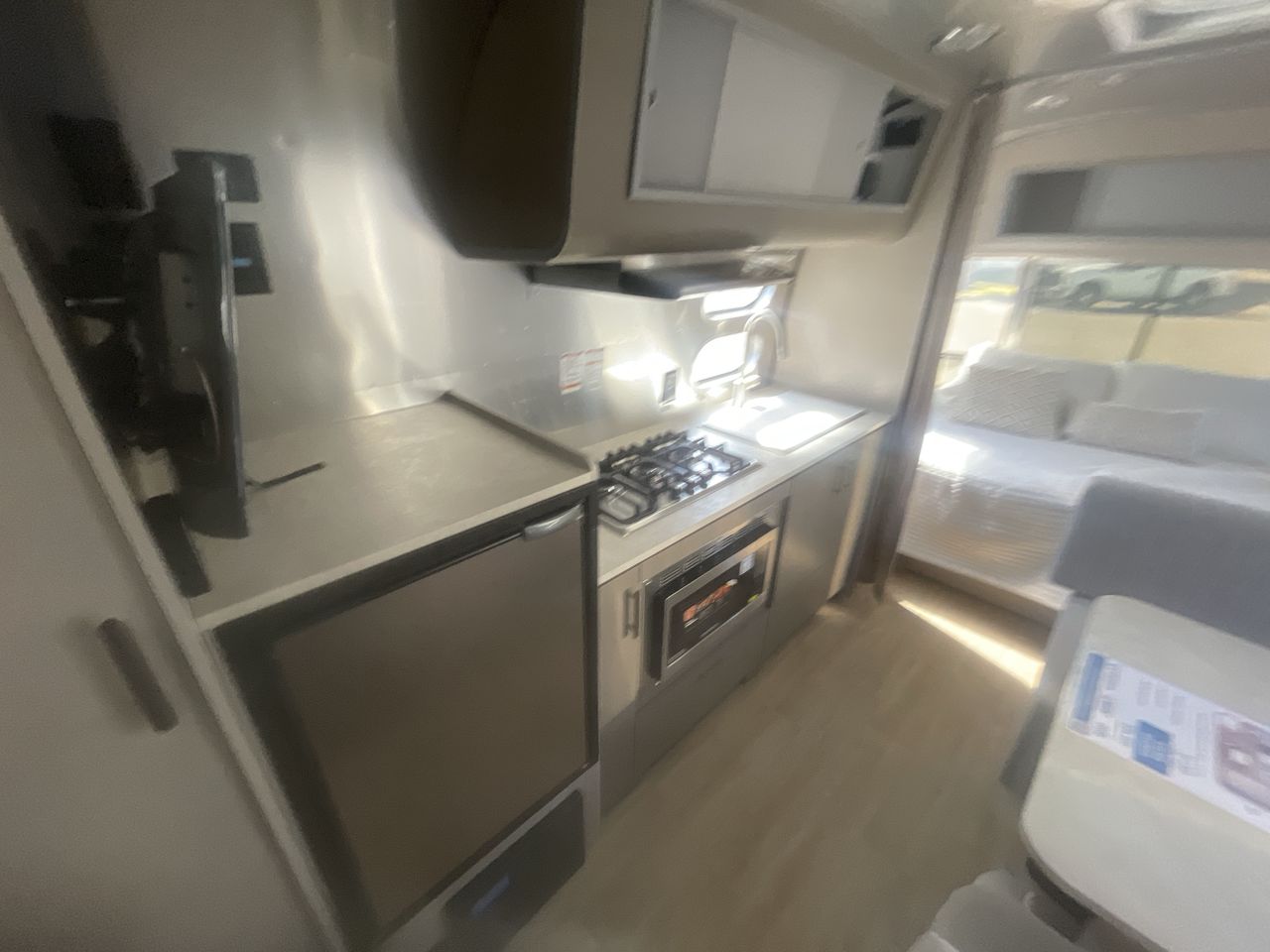 2026 Airstream 22FB Base