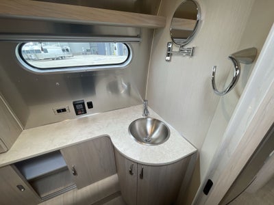 2026 Airstream 30RBT Base