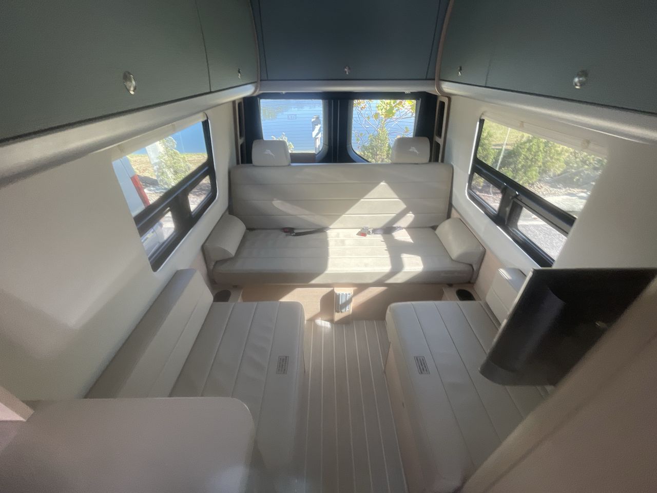 2026 Airstream 24GT Tommy Bahama Base