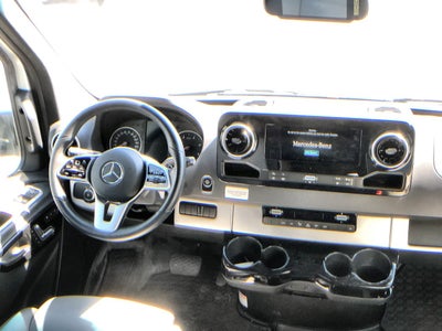 2026 Airstream Murphy Suite Base