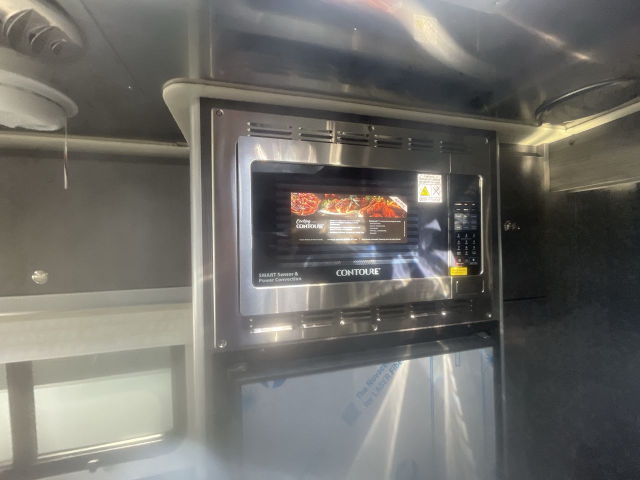 2026 Airstream Murphy Suite Base