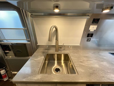 2025 Airstream 30RBQ Base
