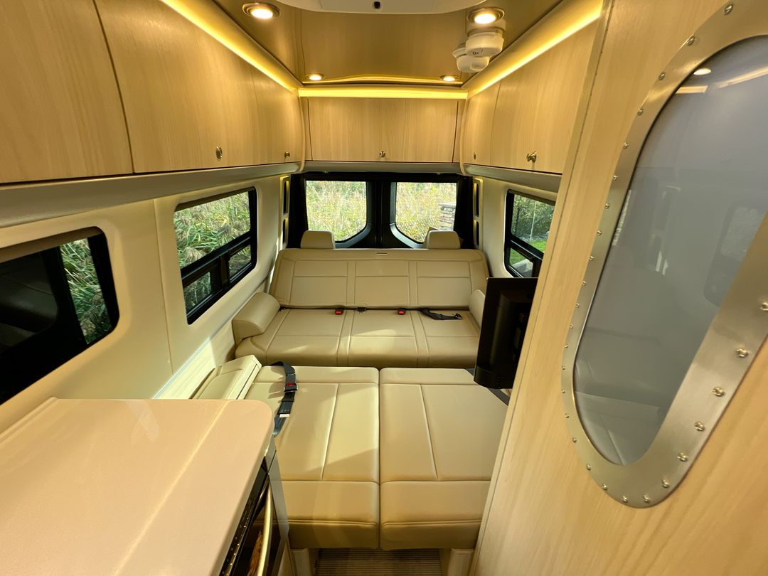 2026 Airstream 24GT Base
